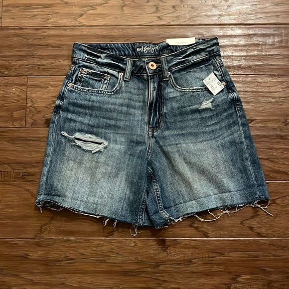 Maurice’s Edgely High Rise Shorts - Picture 1 of 6